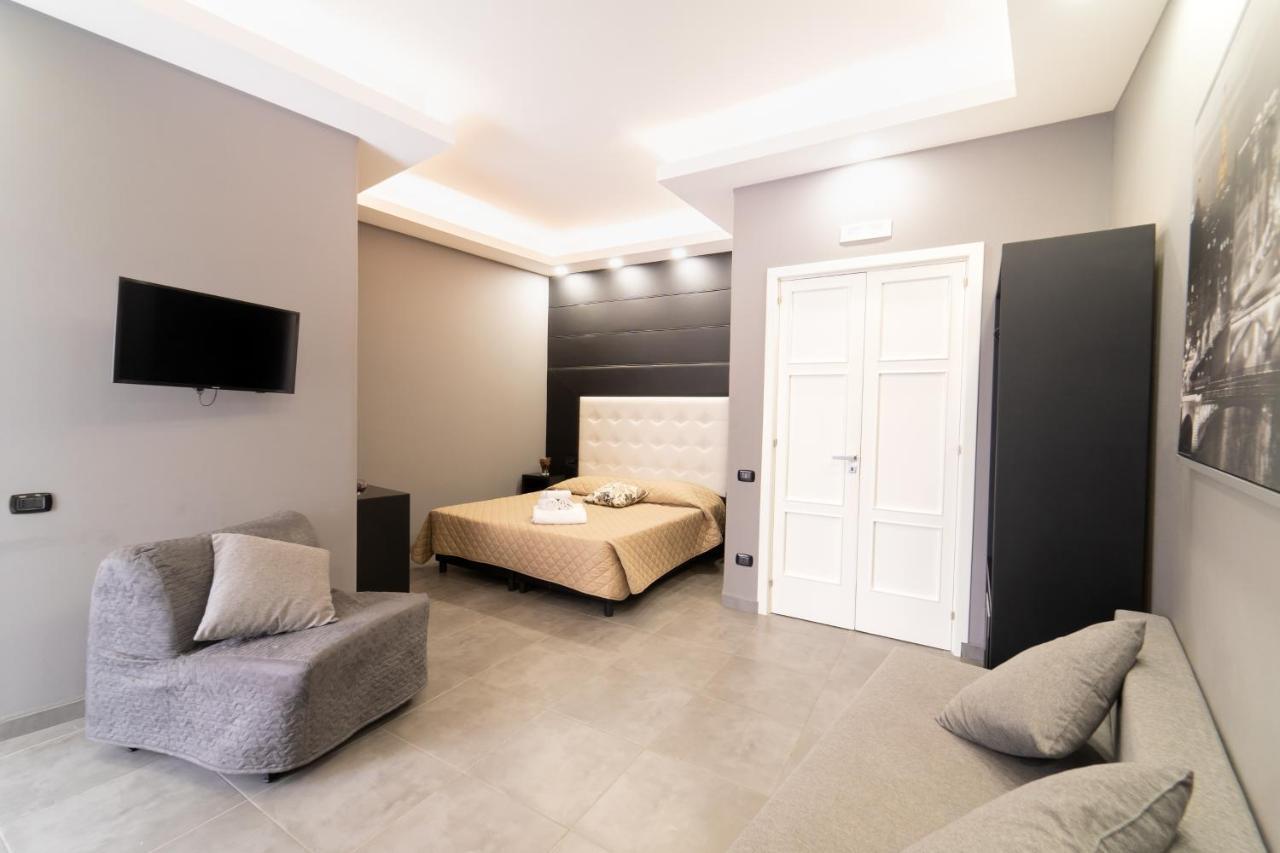 Royal Art H Spaccanapoli, By Clapa Group Exterior photo